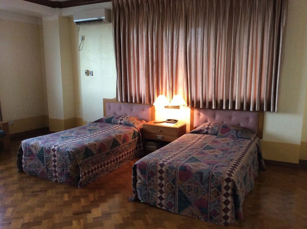 Yuzana Hotel Yangon Exteriör bild